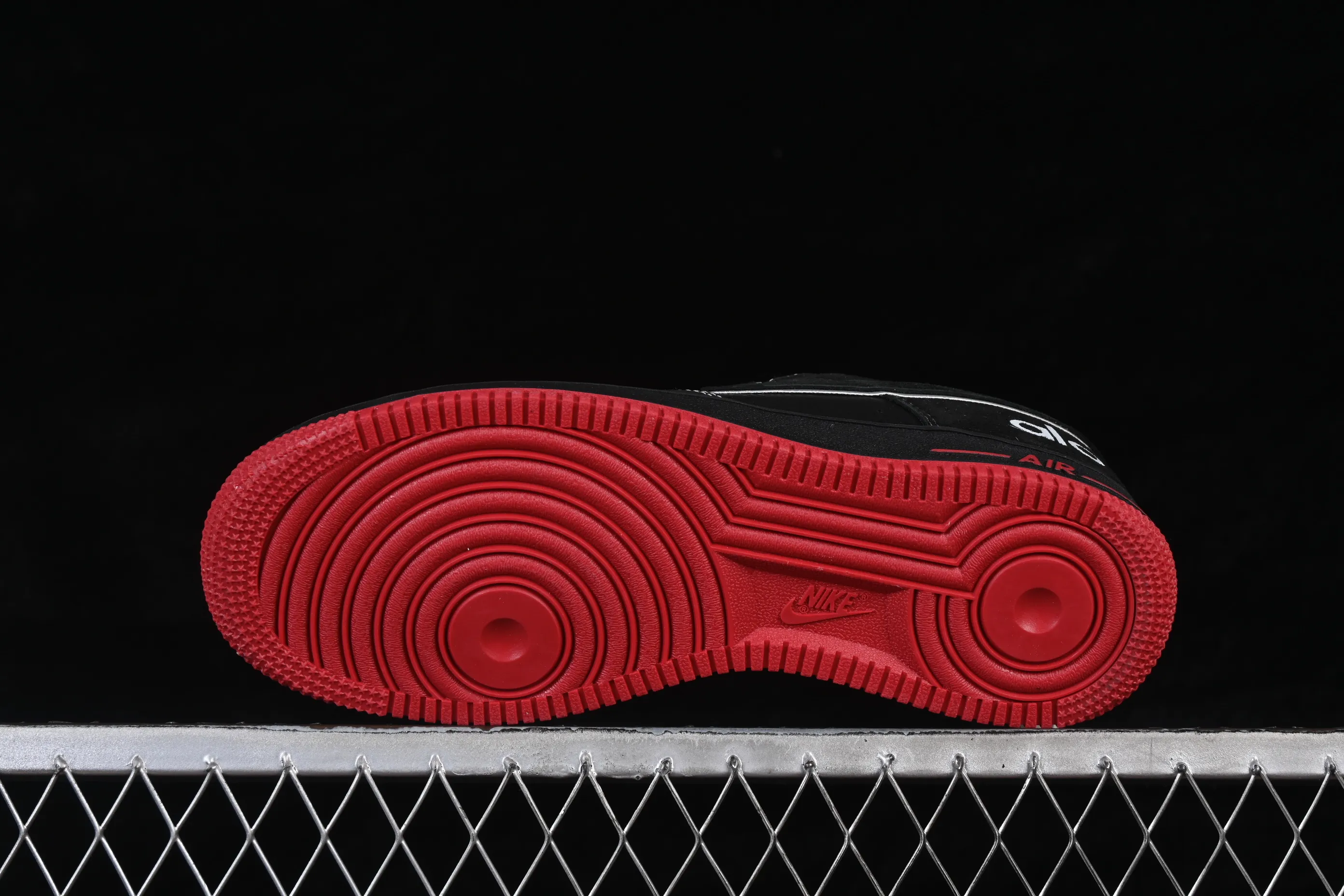All categories Nk Air Force 1 Air Force series Nk Air Force 1 Low Air Force low-top Nike Air Force 1'07 Low black and red style Air Force 1 low-top casual sneakers SS1979-009